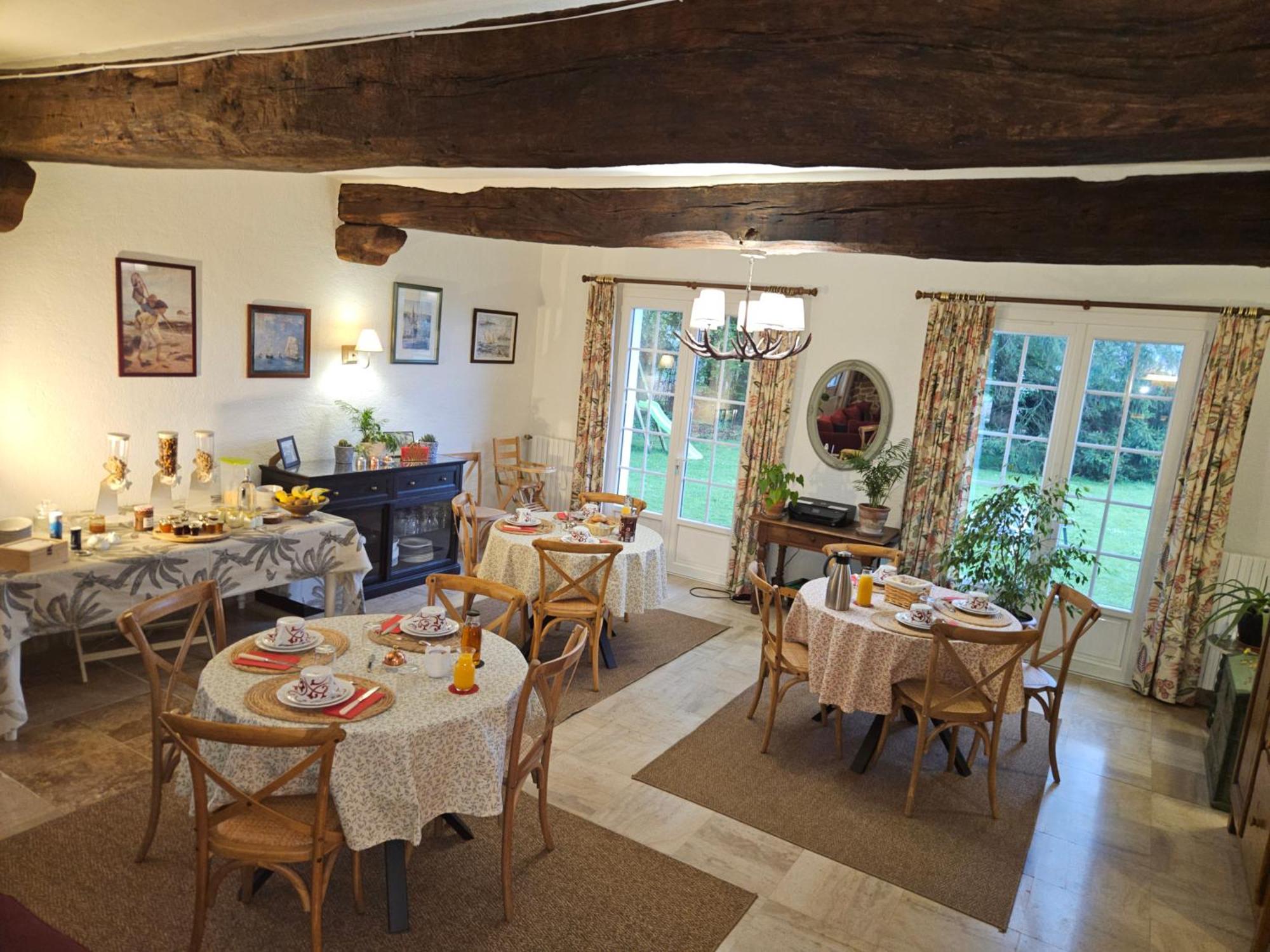 Bed And Breakfast Saultchevreuil, Au Mont Saint Michel Villedieu-les-Poëles Exterior foto